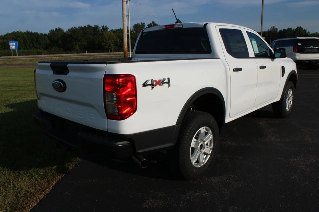 New 2026 Oxford White Ford XL image 15