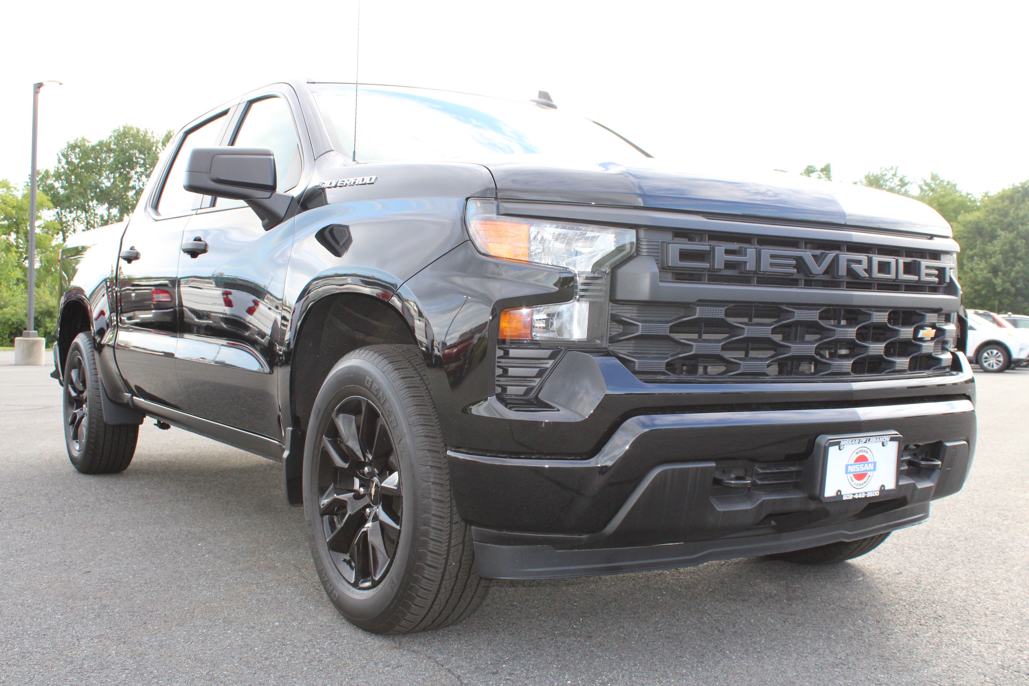 Used 2023 Black Chevrolet Custom image 4