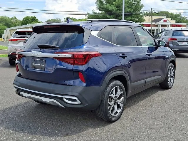 Used 2022 Blue Kia EX image 7