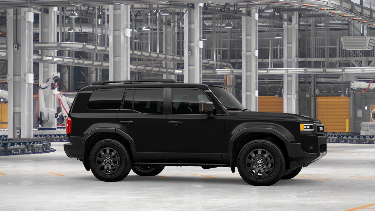 New 2027 Inked Toyota Land Cruiser image 13