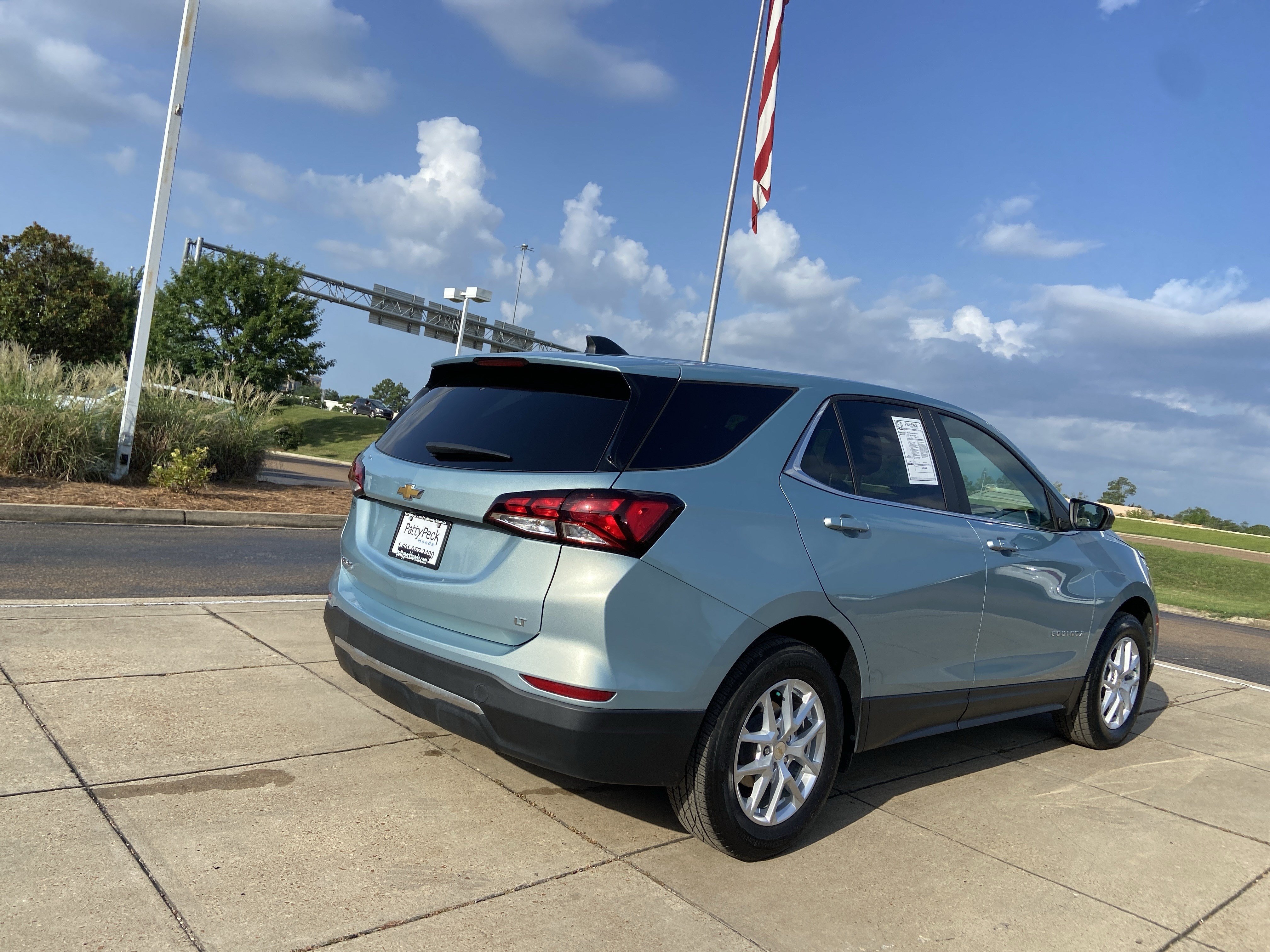Used 2022 Seaglass Blue Metallic Chevrolet LT image 11