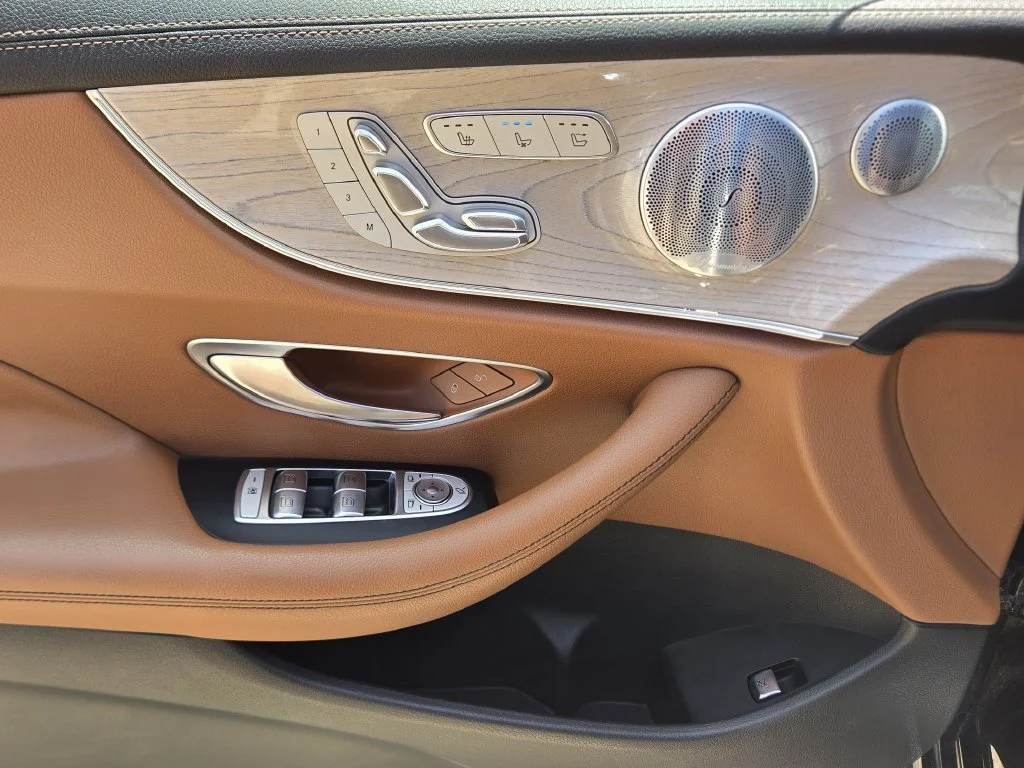 Used 2019  Mercedes-Benz E 450 image 30