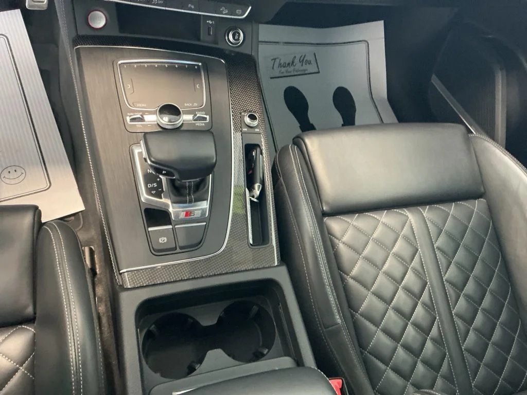 2020 Audi SQ5 Premium Plus - Photo 17