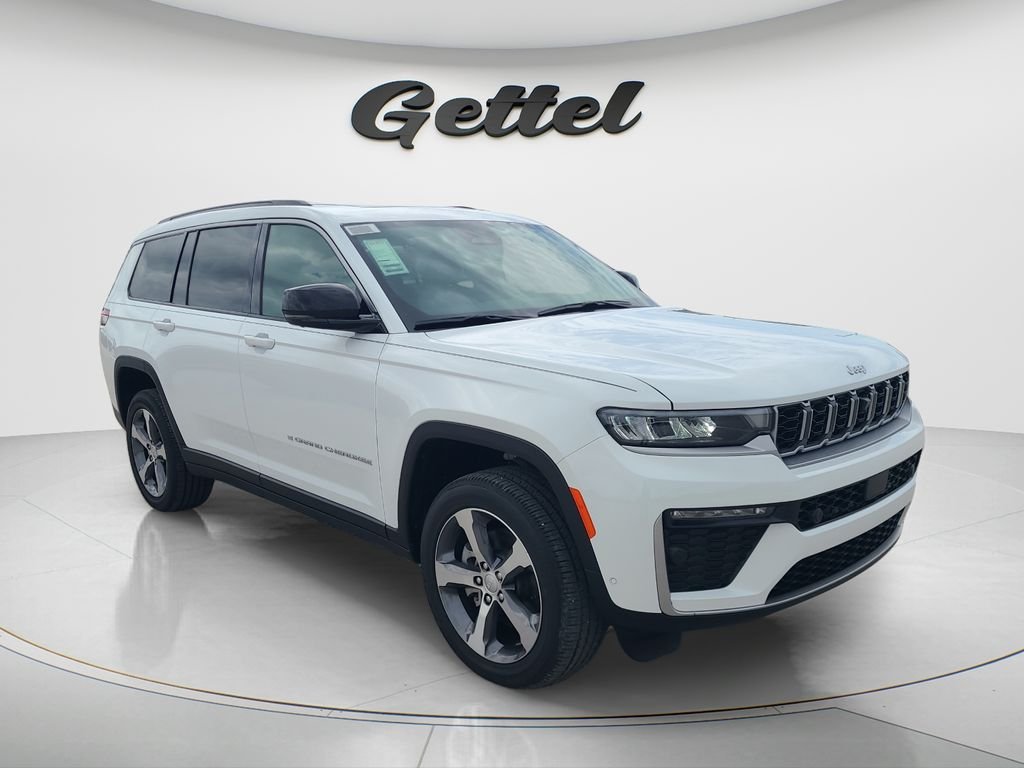 New 2026 Bright White Clear-Coat Exterior Paint Jeep Limited image 3