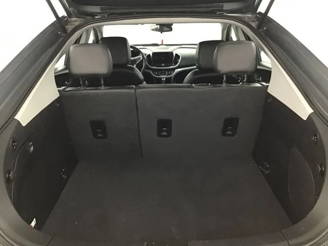 Used 2018 SATIN STEEL METALLIC Chevrolet LT image 7