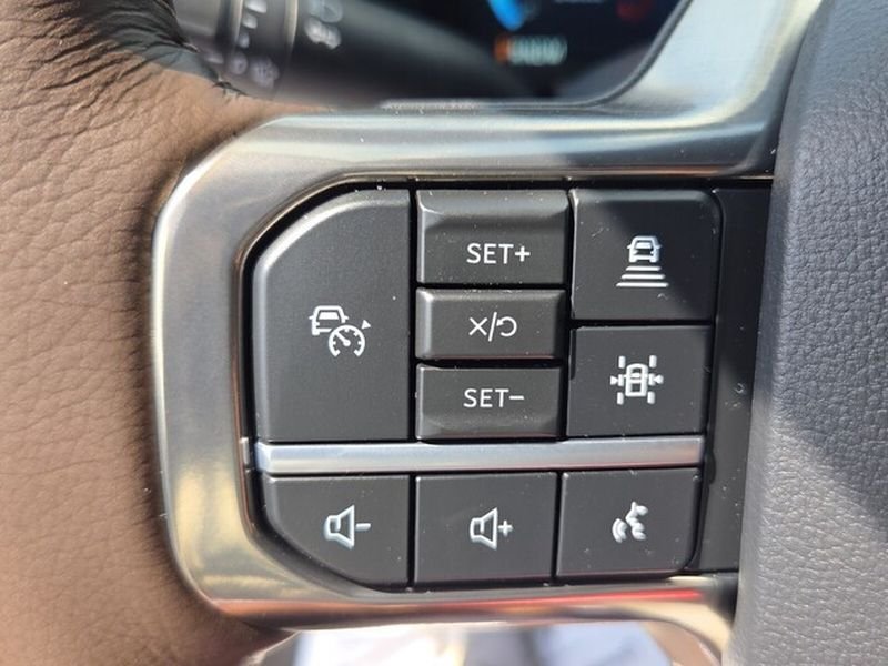 New 2026 Glacier Gray Metallic Tri-Coat Ford F-250® King Ranch® image 25