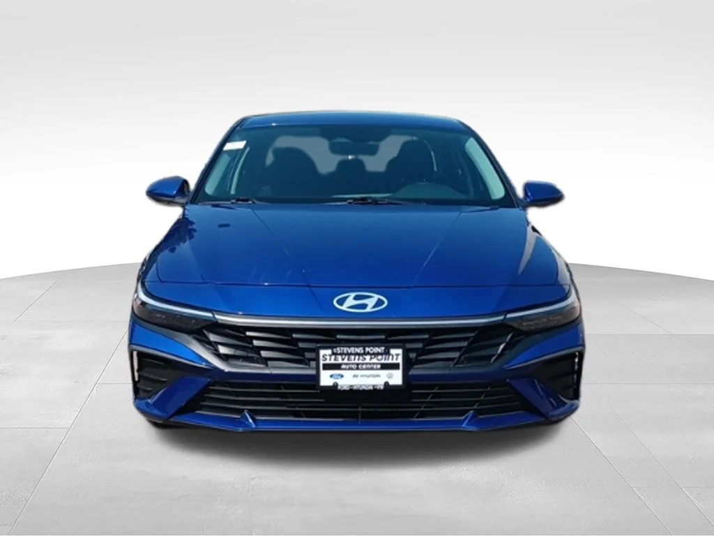 Used 2024 Intense Blue Hyundai SEL image 9