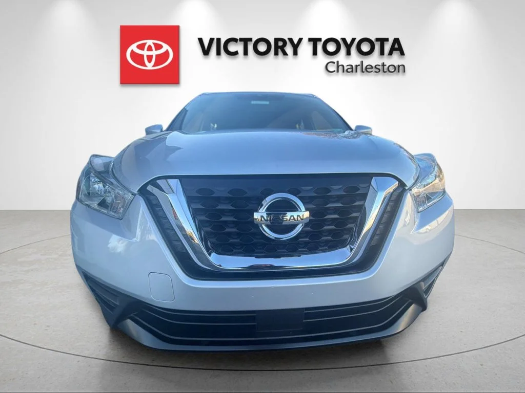 Used 2020 Silver Nissan SV image 8