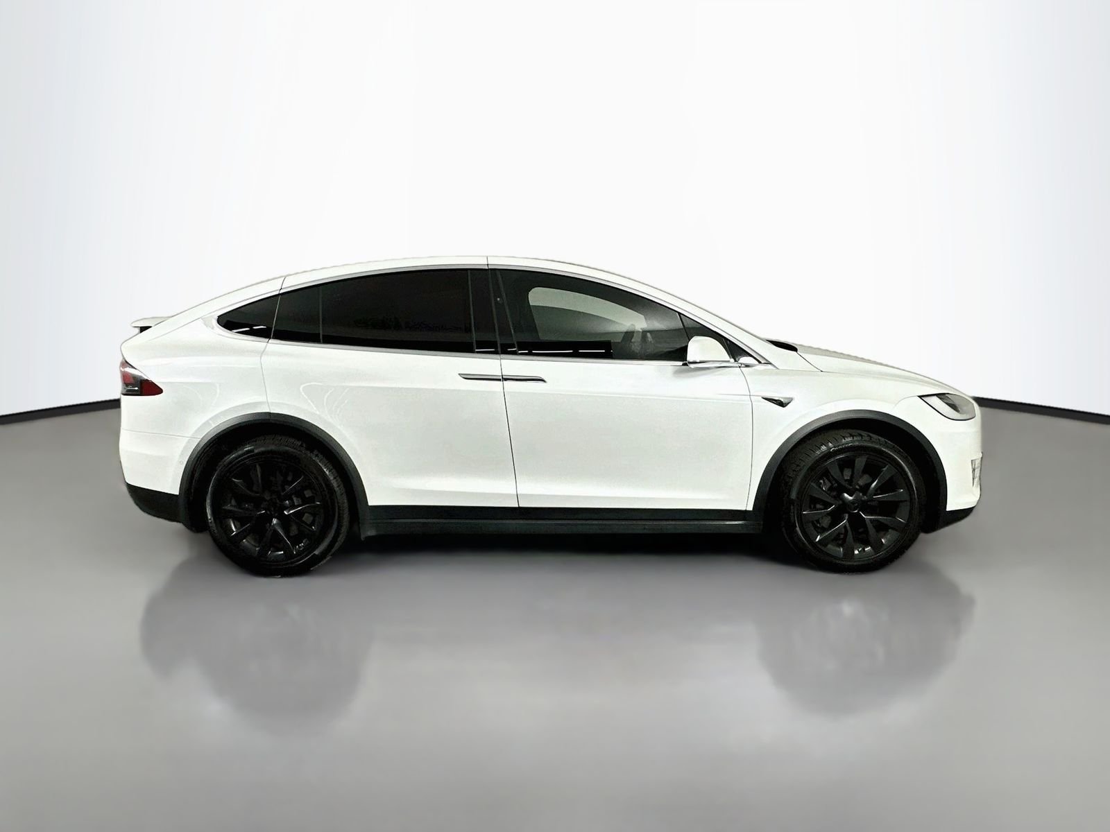 Used 2020 White Tesla Long Range image 8