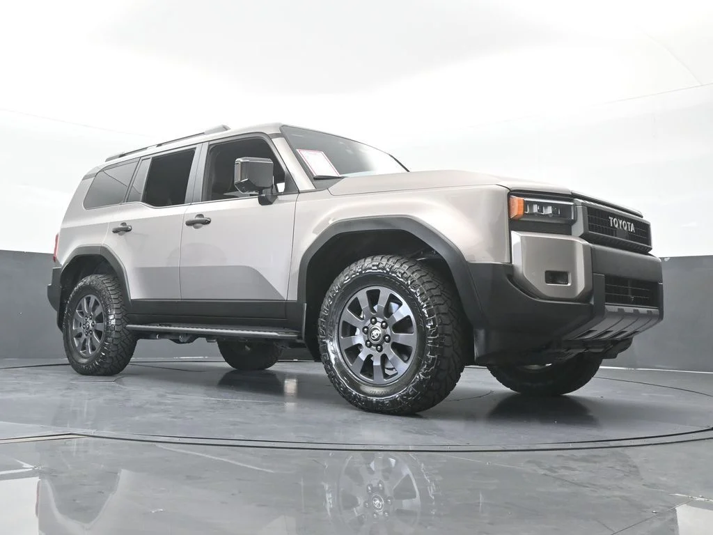 Used 2025 Meteor Toyota Base image 65