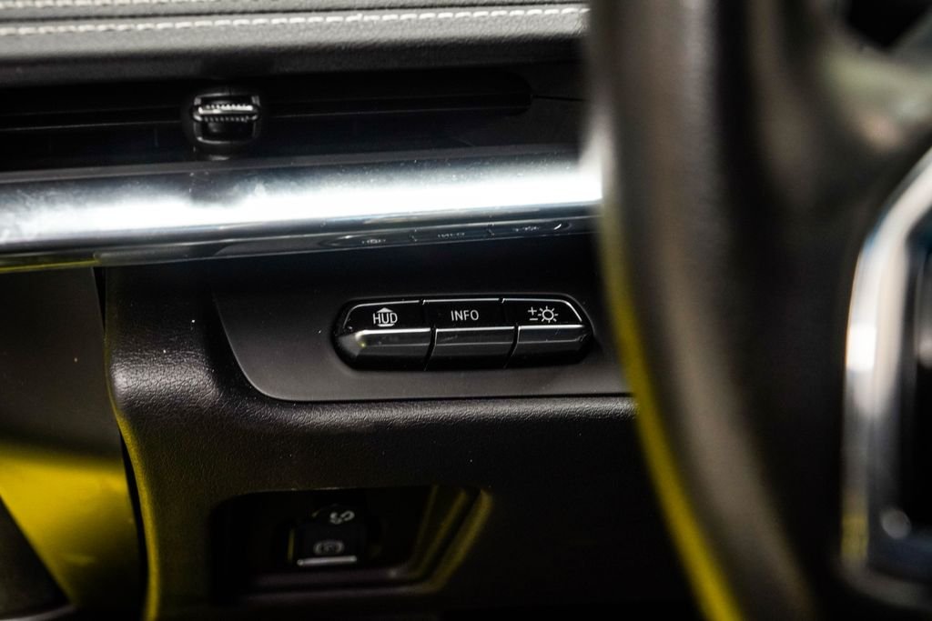 Used 2020 Yellow Chevrolet Stingray image 32
