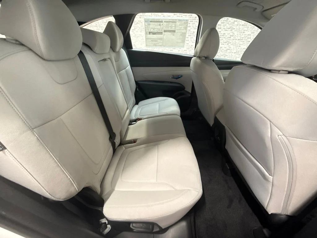 New 2026 Serenity White Pearl Hyundai SE image 12