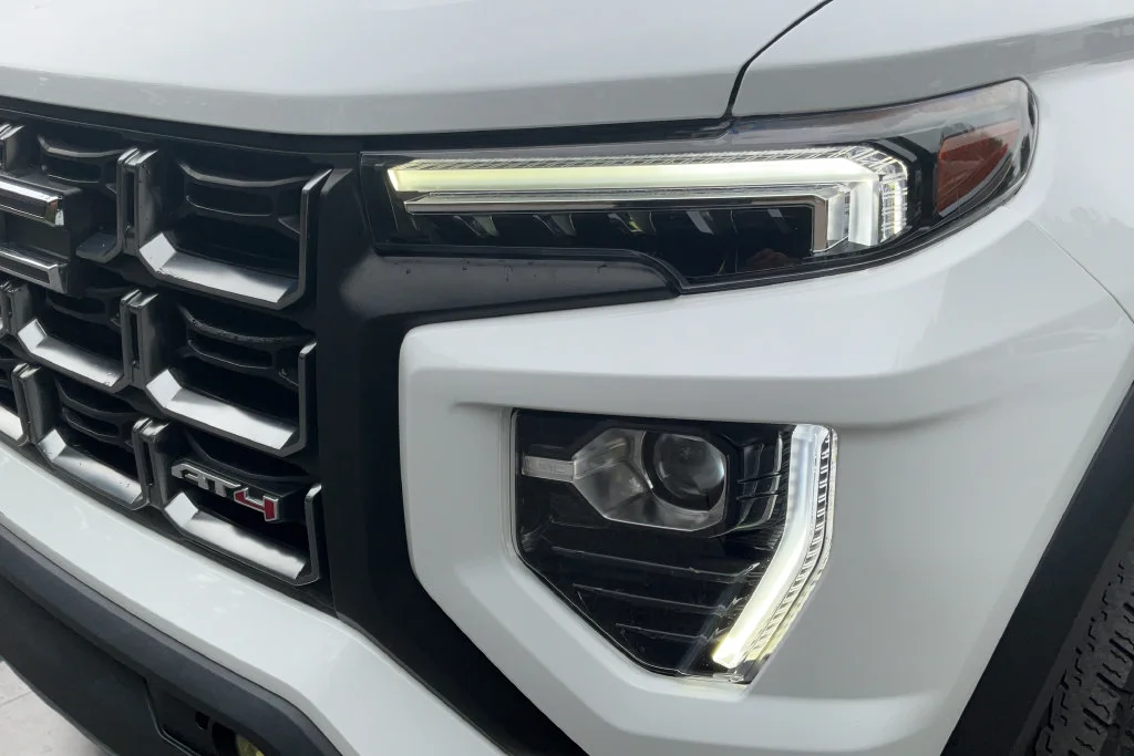 2024 GMC Canyon AT4 - Photo 27