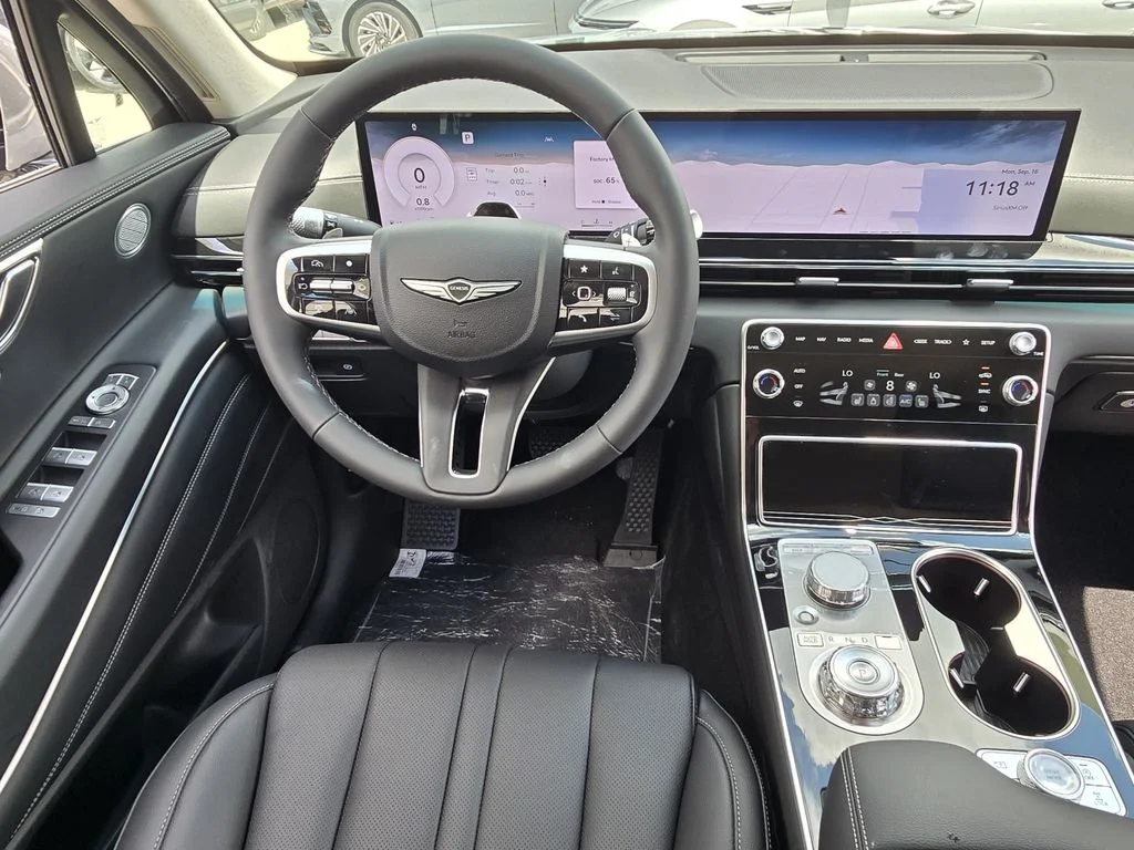 New 2027 Silver Genesis 2.5T image 8