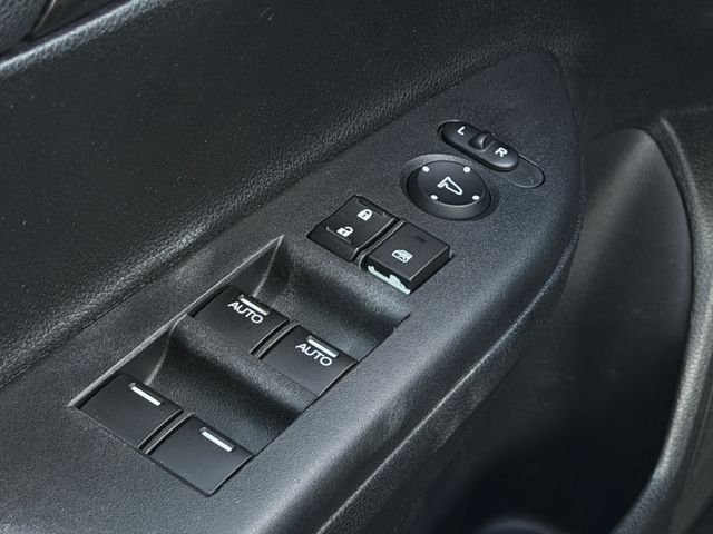 Used 2014 Black Honda EX-L image 19