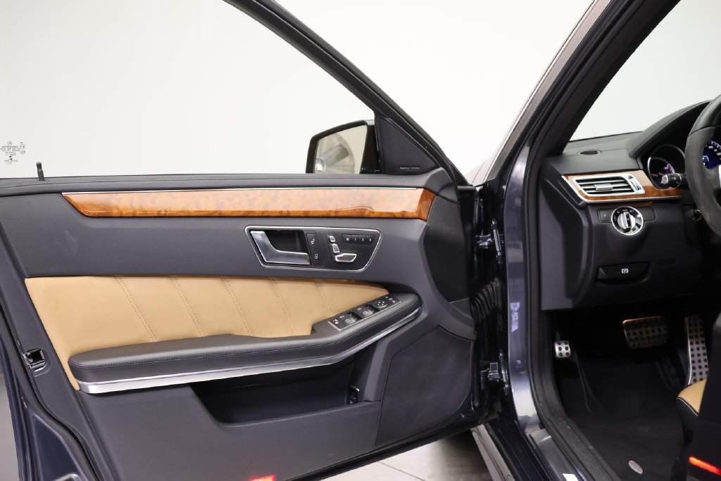 Used 2015 Steel Gray Metallic Mercedes-Benz E 63 AMG® image 31
