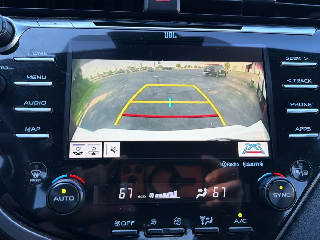 Used 2020 Beige Toyota XLE image 15