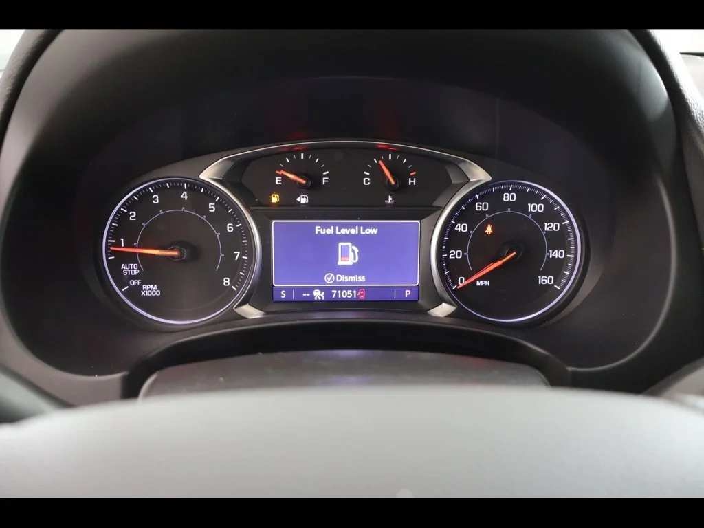 Used 2022 Black GMC AT4 image 27