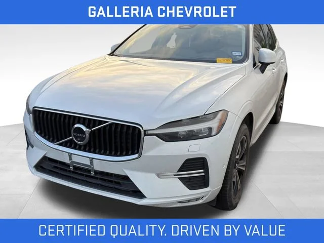 2022 Volvo XC60 B5 Momentum AWD's photo