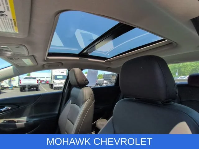 Used 2023 Mosaic Black Metallic Chevrolet 2LT image 19