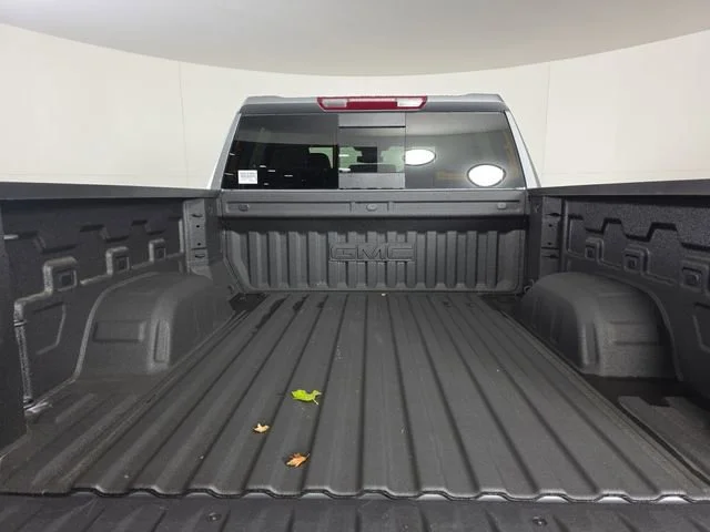 Used 2025 Sterling Metallic GMC Elevation image 10