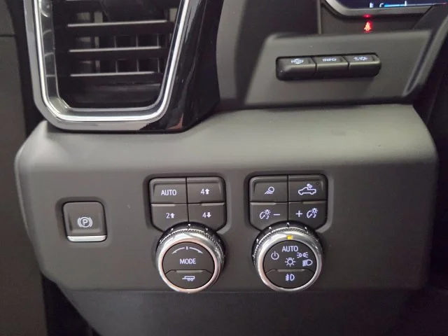 New 2026 Onyx Black GMC Denali Ultimate image 31