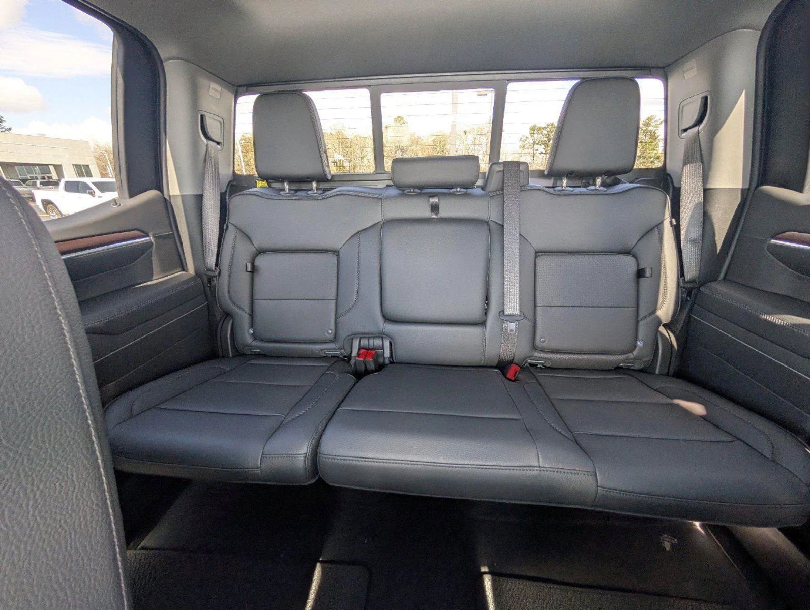 2026 GMC Sierra 1500 Denali - Photo 16