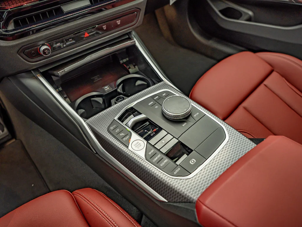 New 2026 Alpine White BMW 330i xDrive image 27