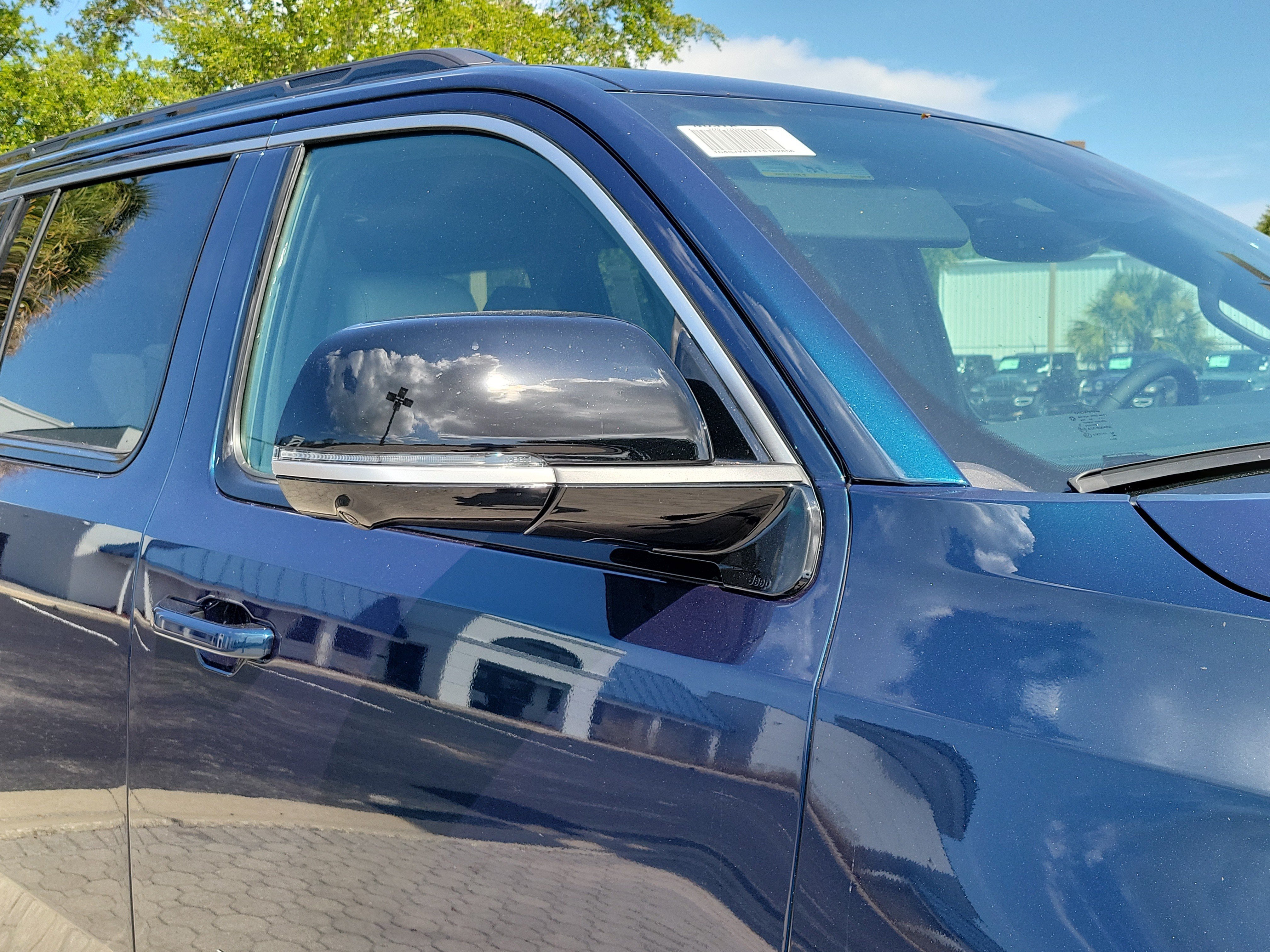 New 2026 Fathom Blue Pearl-Coat Exterior Paint (Late Availability) Jeep  image 9