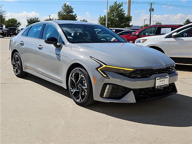 New 2026 Wolf Gray KIA GT-Line Front-Wheel Drive image 4