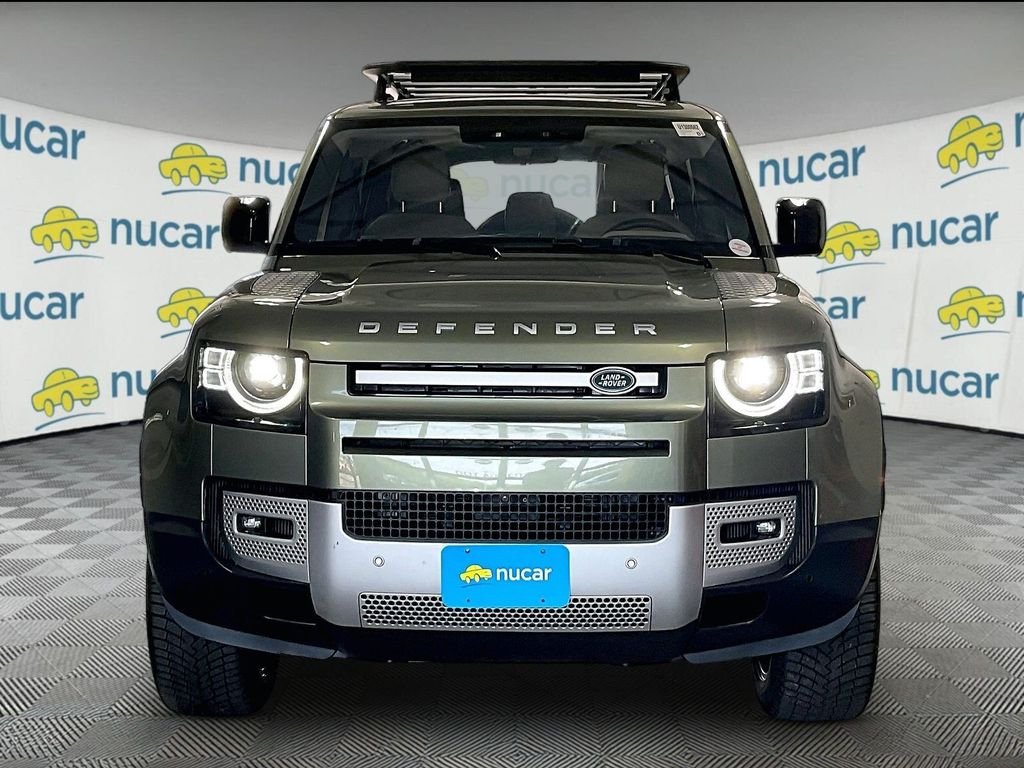 Used 2020 Green Land Rover SE image 2