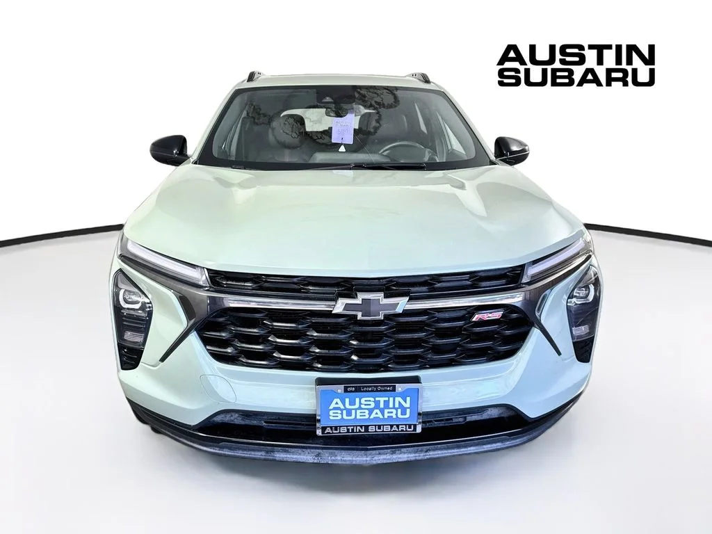 Used 2024 Green Chevrolet 2RS image 2