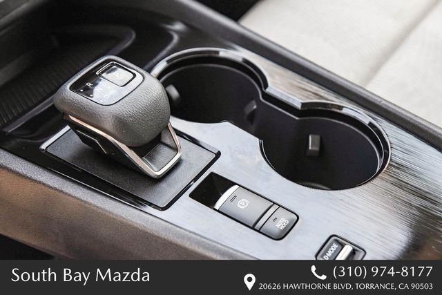 2025 Nissan Rogue SV - Photo 19