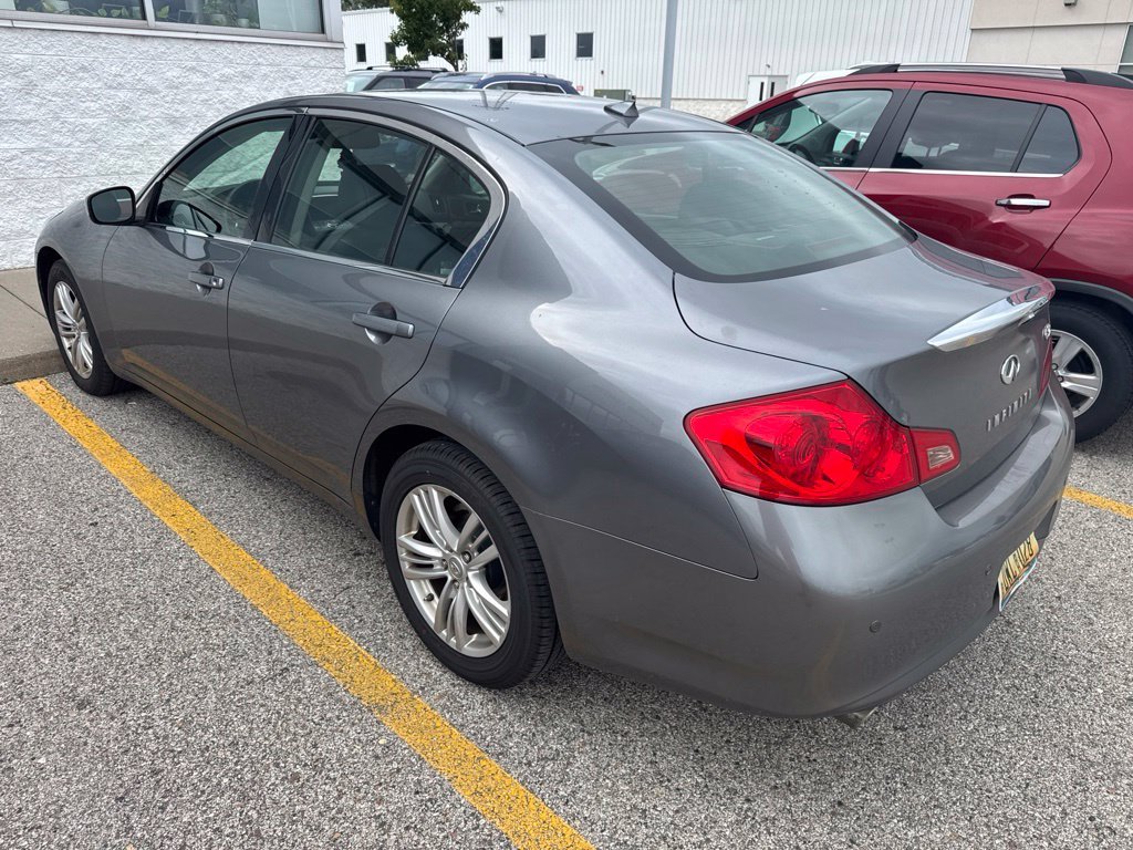 Used 2011 Gray INFINITI X image 5