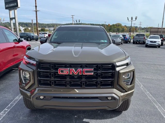 Used 2023 Brown GMC Elevation image 2