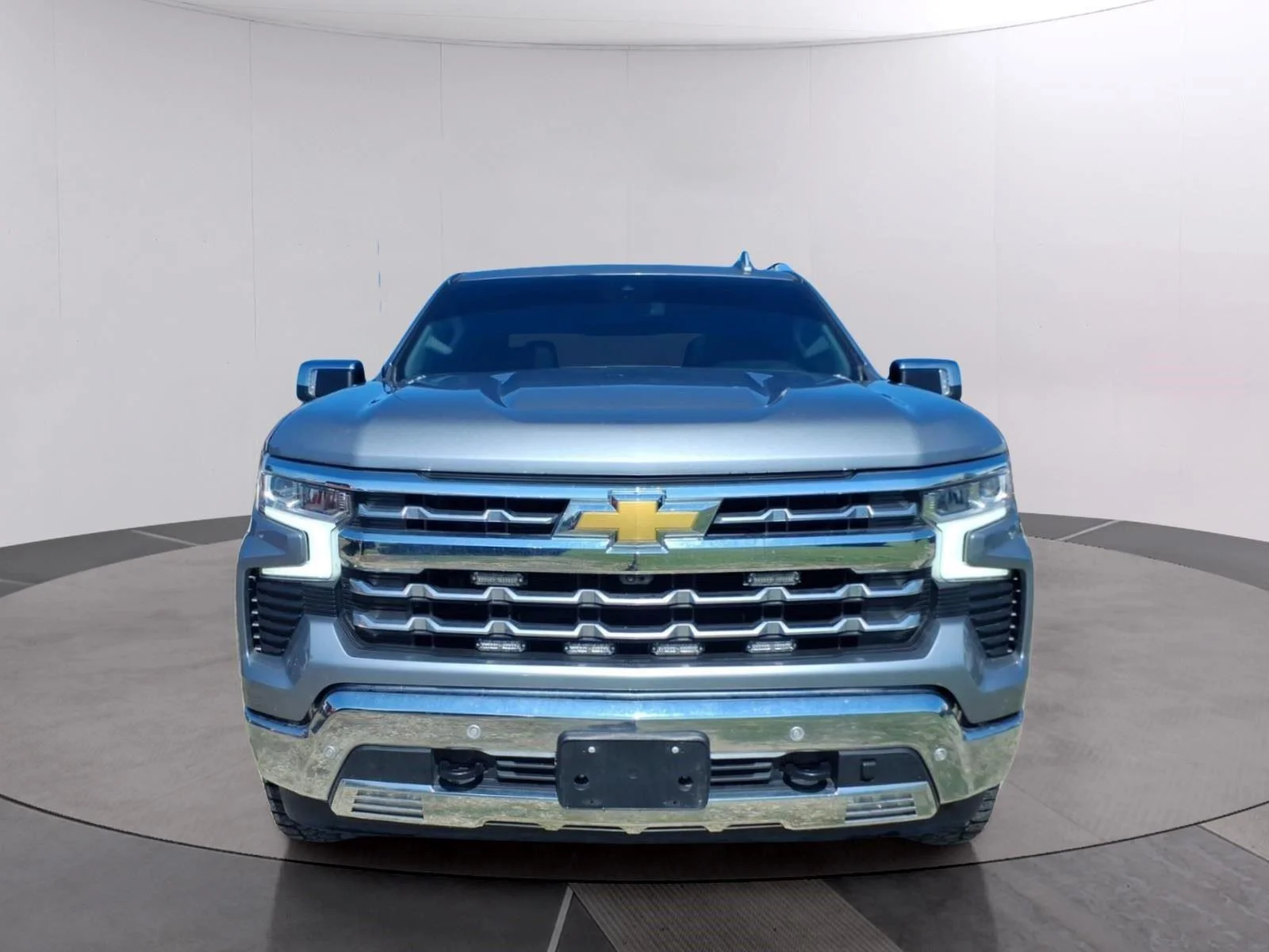 Used 2024 Sterling Gray Metallic Chevrolet LTZ image 8
