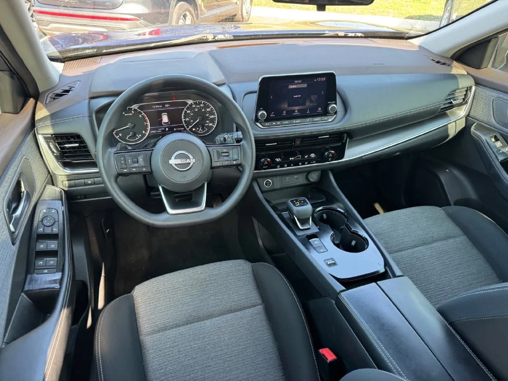 Used 2023 Blue Nissan SV image 16