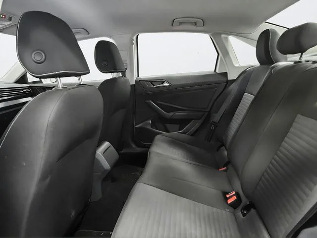 Used 2025 White Volkswagen 1.5T S image 18