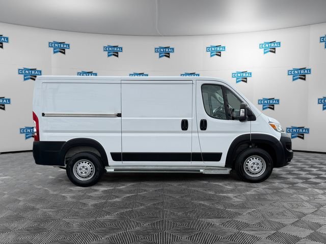 Used 2025 White Ram Base image 5