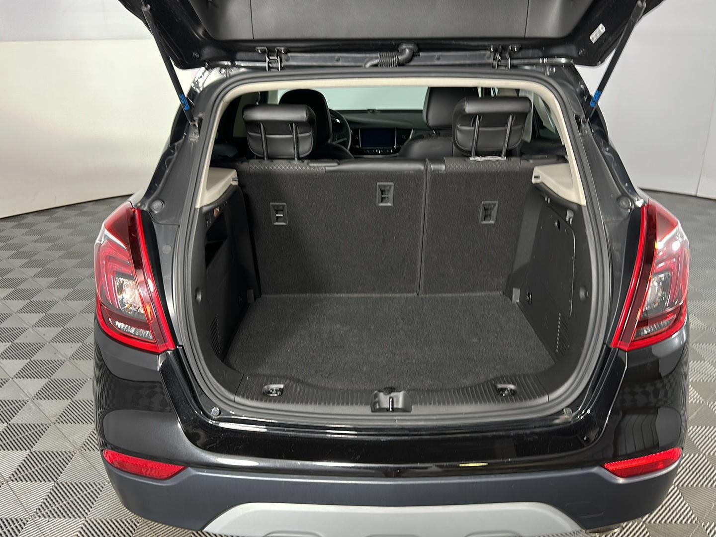 Used 2019 Ebony Twilight Metallic Buick Preferred image 22