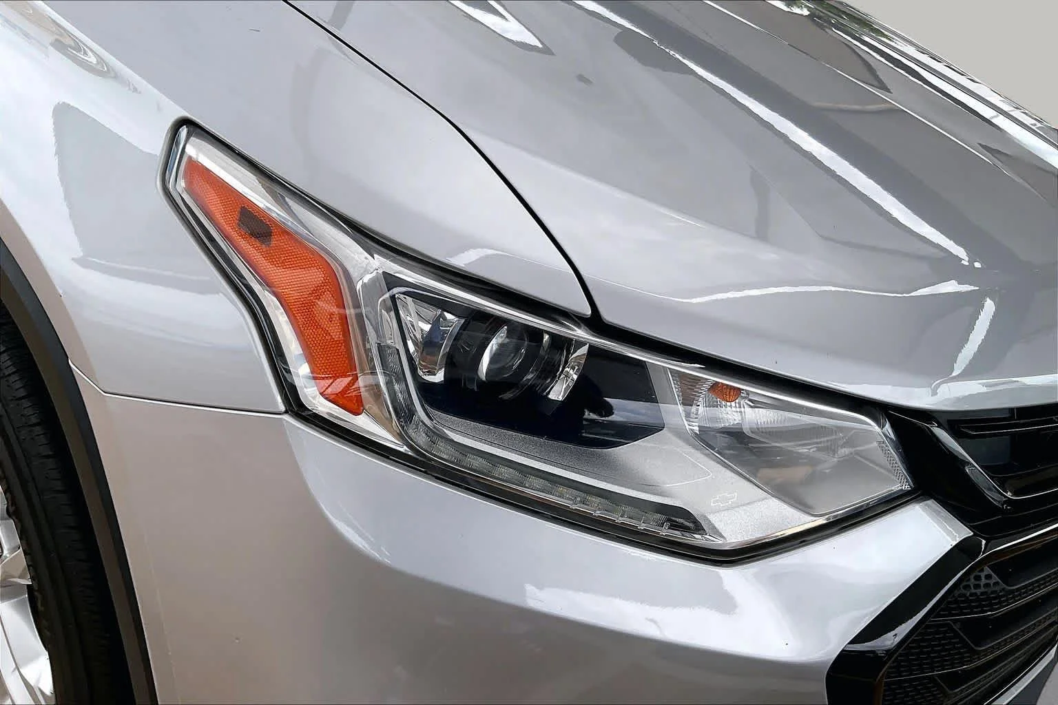 Used 2019 Silver Ice Metallic Chevrolet LS image 26