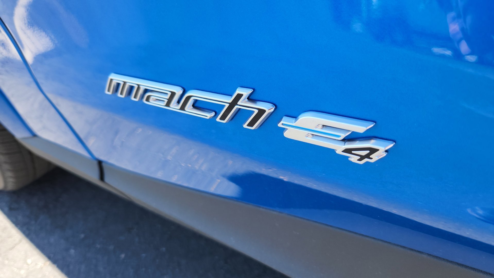 New 2026 Velocity Blue Metallic Ford Premium image 21