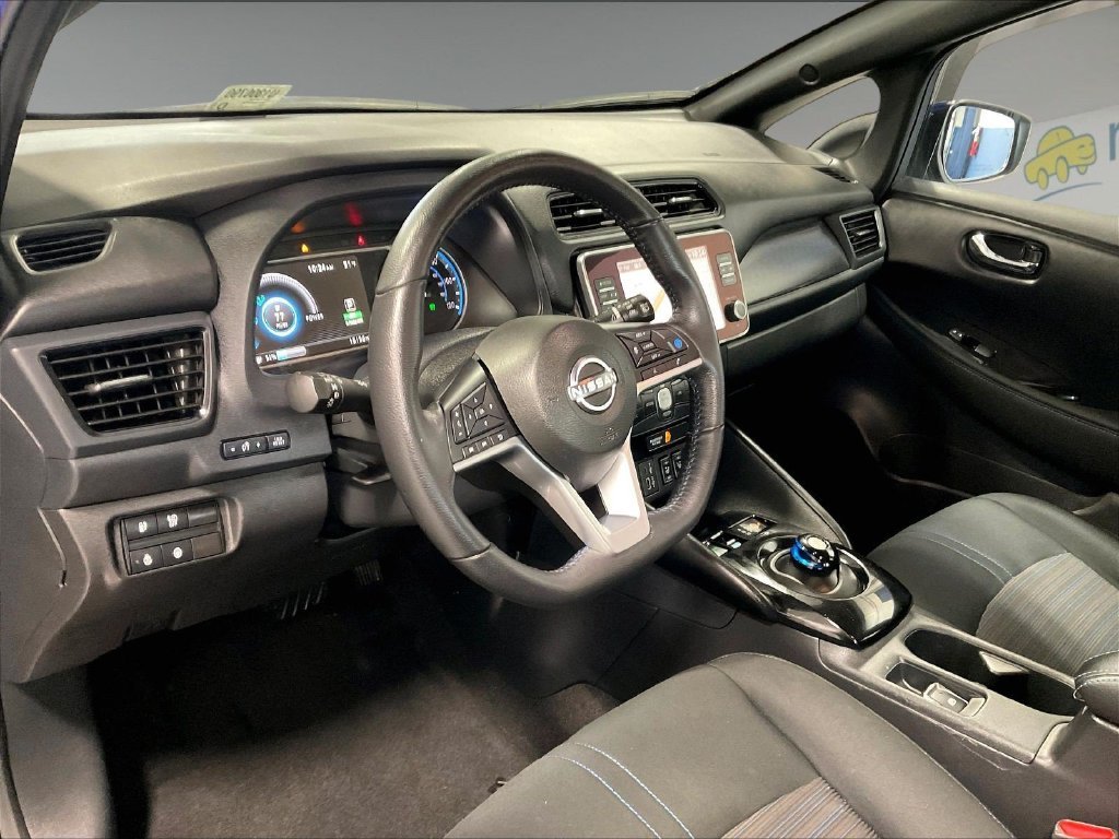 Used 2025 Blue Nissan SV Plus image 8