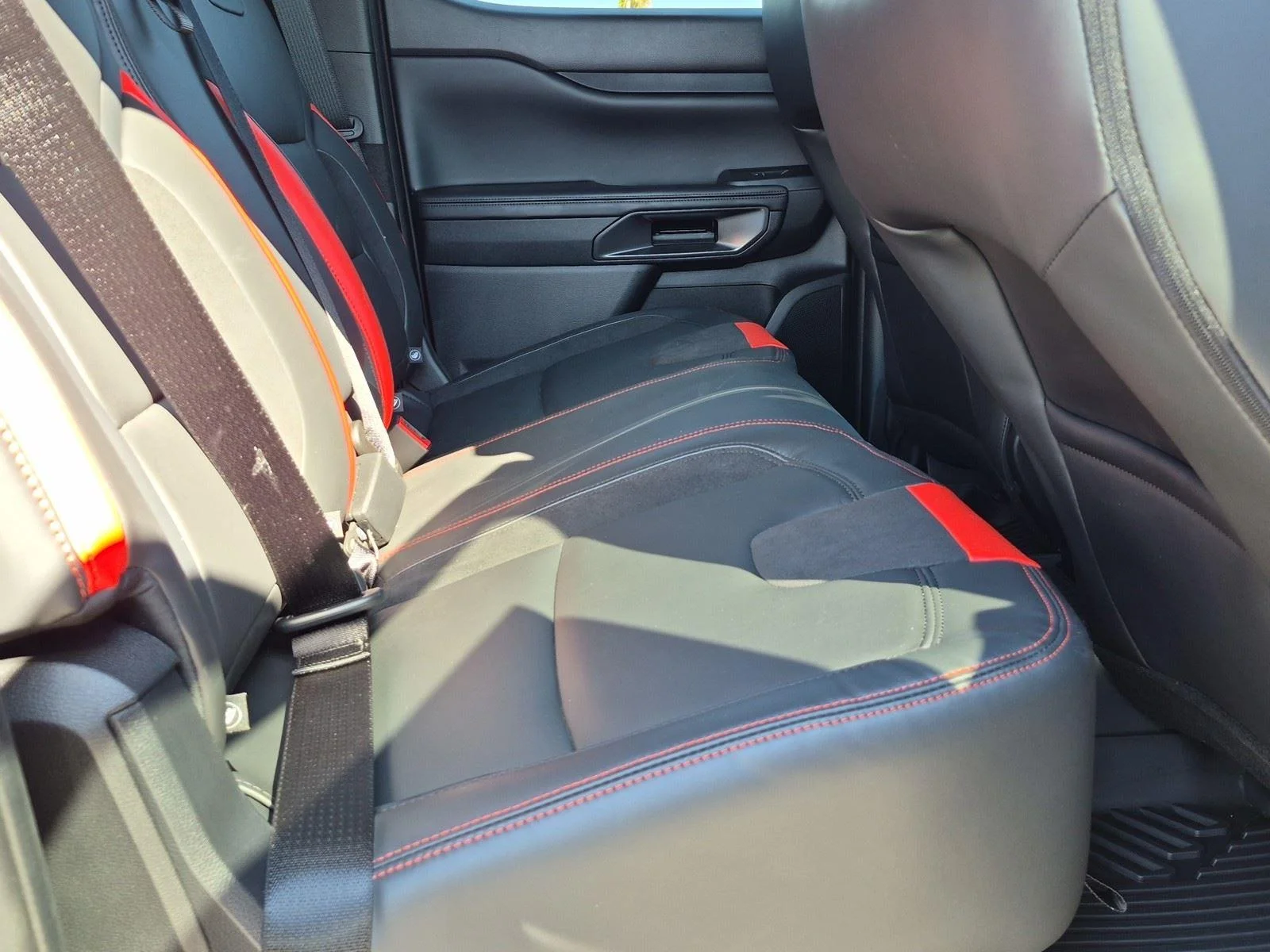 Used 2025 Shelter Green FORD RAPTOR image 7
