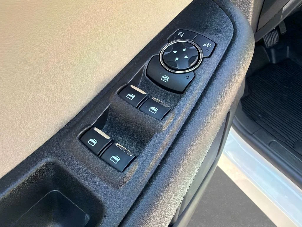 Used 2024 White Metallic Ford SEL image 19