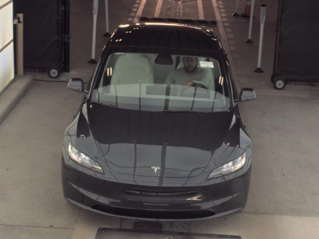 Used 2024 Tesla Model 3 Base with VIN 5YJ3E1EAXRF867782 for sale in Miami, FL