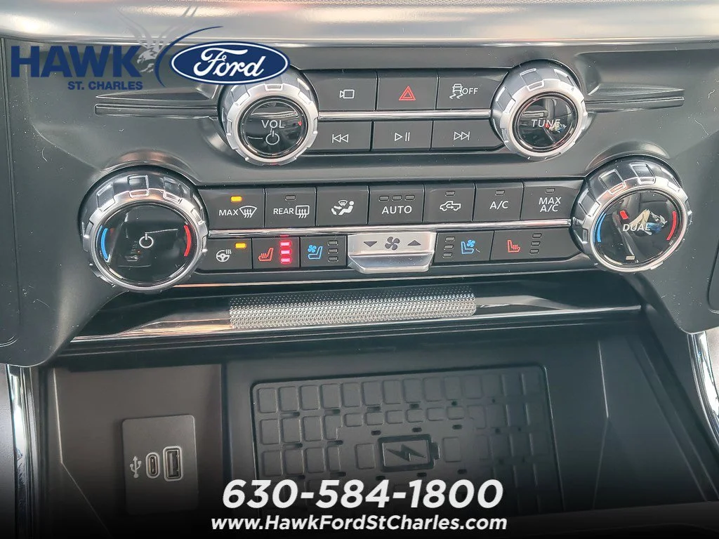 New 2026 Oxford White Ford Lariat® image 14