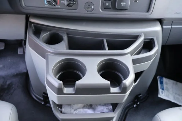 2026 Ford E-Series Cutaway Base - Photo 25