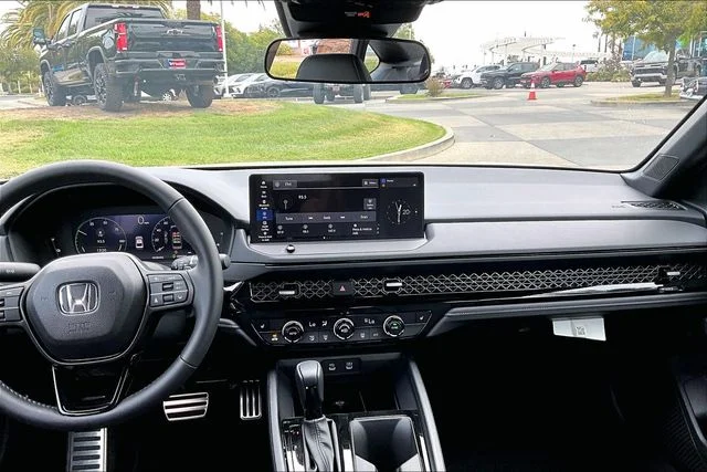 2026 Honda Accord Hybrid Sport-L - Photo 7