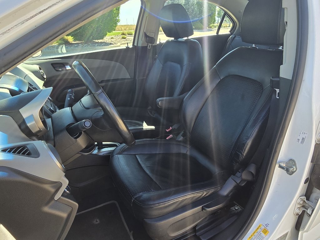 Used 2012 Summit White Chevrolet LTZ image 12